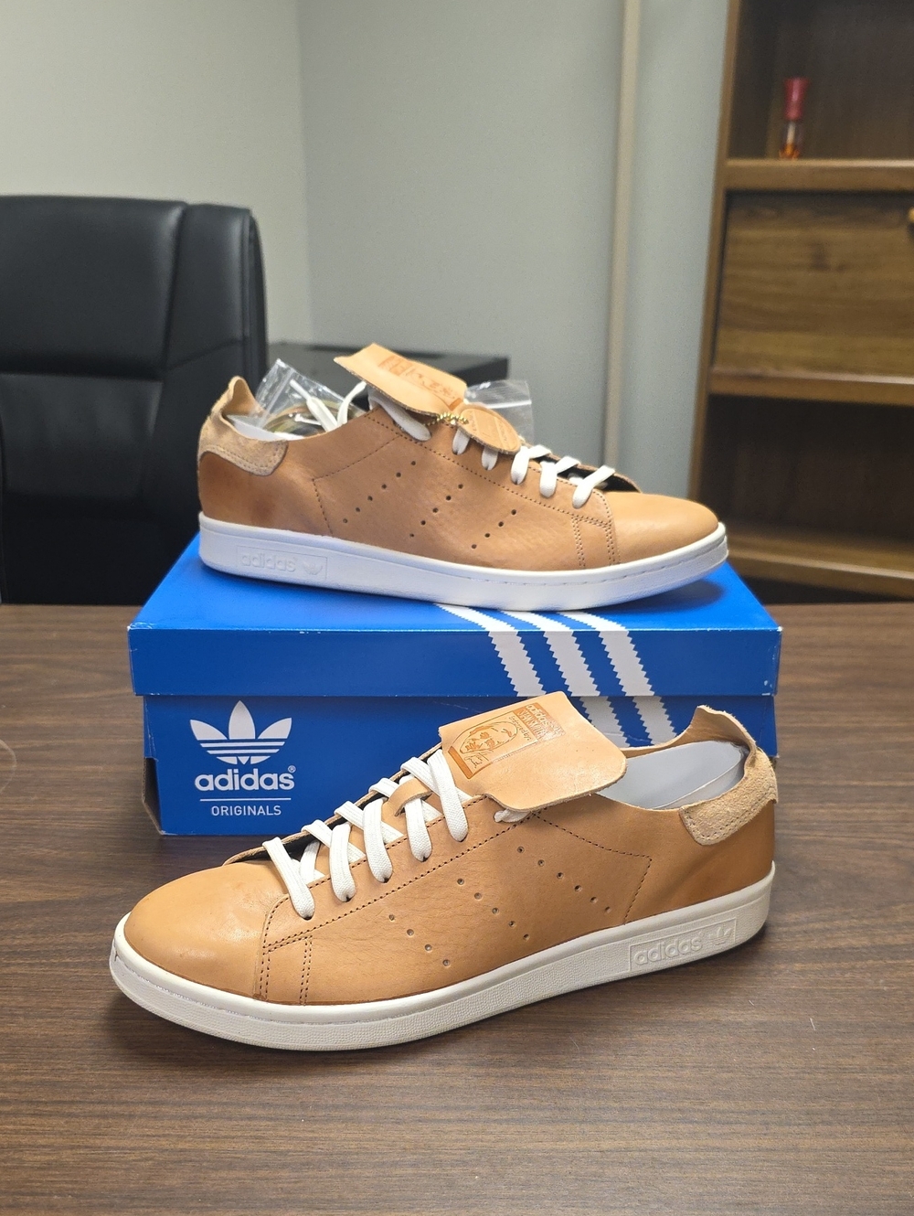 NEW! Limited Edition Adidas Stan Smith Tan Leather Sneakers Q16513 Men's 11